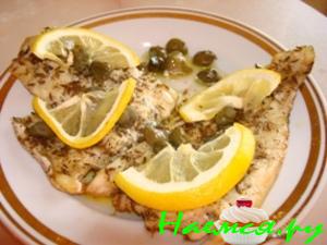 Треска с розмарином и каперсами