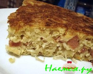 Шарлотка из квашенной капусты