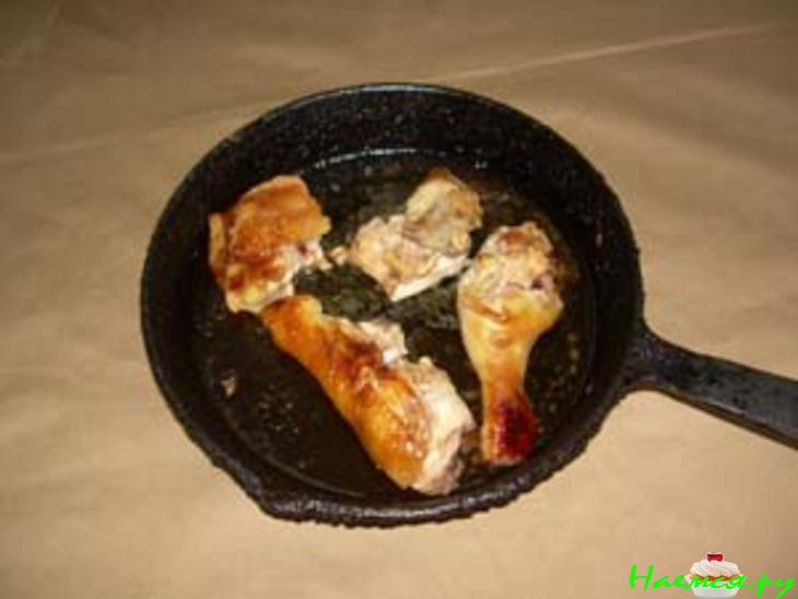 Курица с яблоками, имбирем и гвоздикой