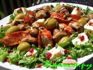 Салат из куриных грудок Салат из куриных грудок
