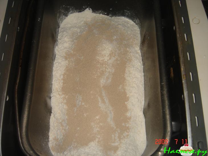 Пирог с творогом и джемом