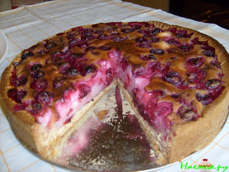 Пирог творожный "Вишенки" Пирог творожный "Вишенки"