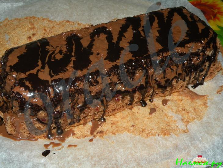 Бисквитные пирожные с джемом из черной смородины!