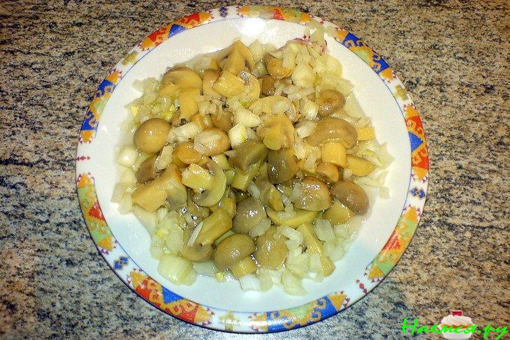 Грибы в маринаде