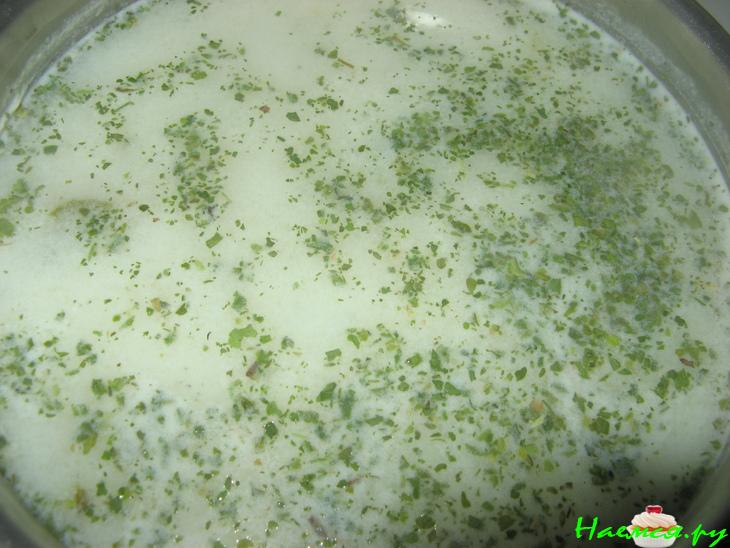 Сырный суп с сырной лапшой