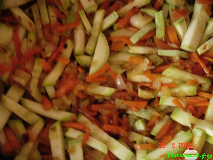 Суп из чечевицы с ребрышками