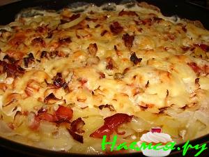 Картофельная запеканка с сырокопчёным беконом Картофельная запеканка с сырокопчёным беконом