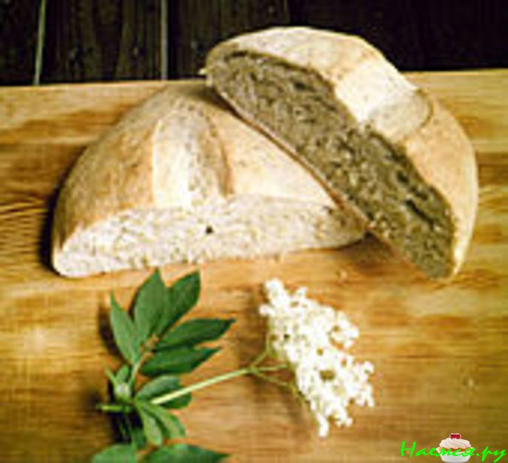 Хлеб с цветами бузины