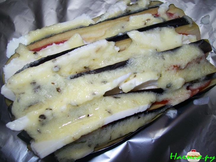 Баклажаны, запеченные с брынзой Баклажаны, запеченные с брынзой