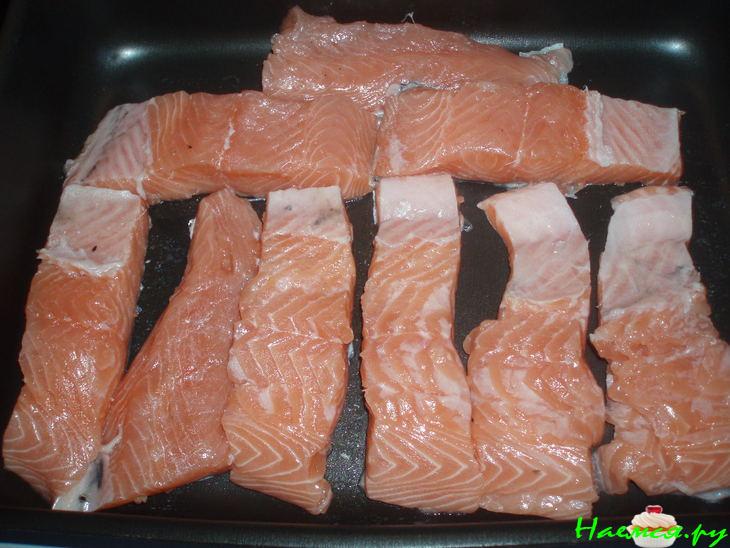 Форель в апельсиново-соево-медовом маринаде