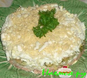 Салат слоеный "Пирамида"