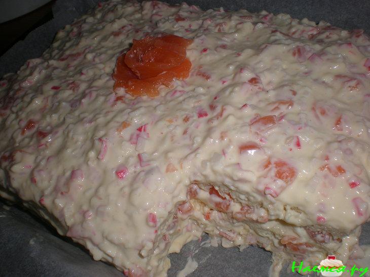 Рыбный торт с сырно-майонезной пропиткой
