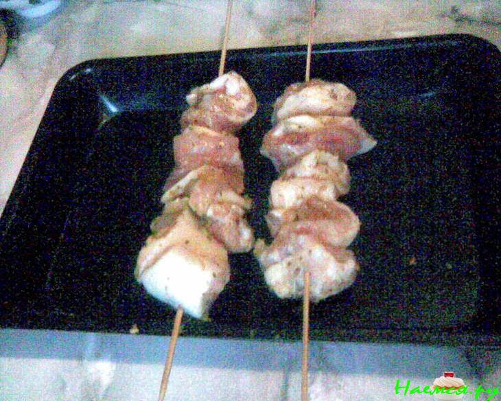 Рыбный шашлык в духовке