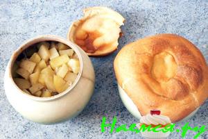 Картошка с мясом в горшочке
