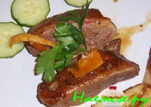 Утка в апельсиновом соусе Утка в апельсиновом соусе