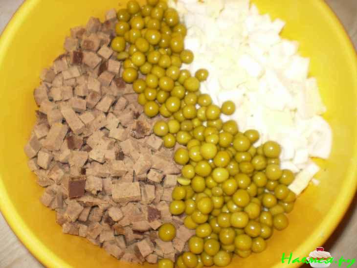 Салат печеночный