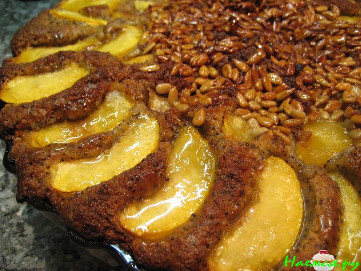 Пирог 'Подсолнух' с персиками Пирог 'Подсолнух' с персиками