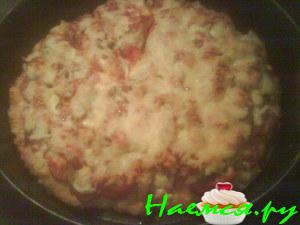 Большой пирог-пицца на всю семью