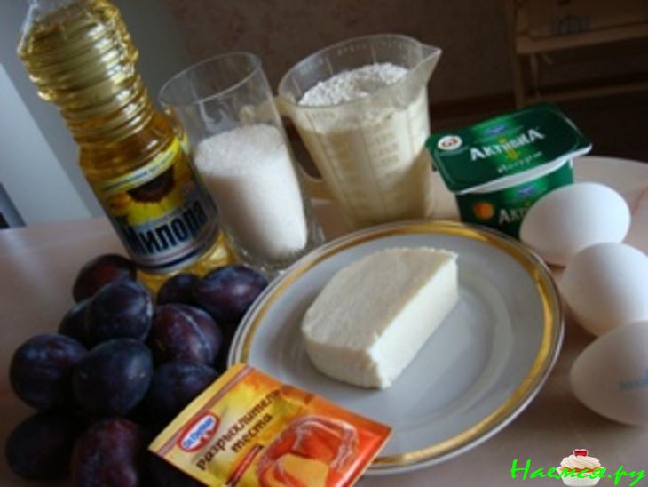 Сырно-сливовый пирог