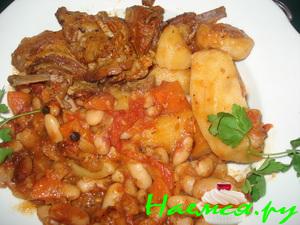 Баранина с фасолью по-арабски