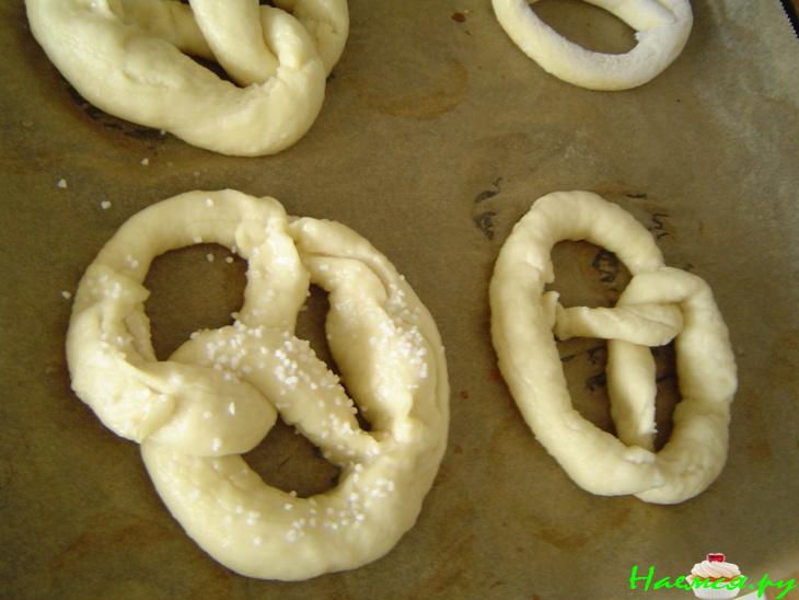 Брецелн-Laugenbrezeln Брецелн-Laugenbrezeln