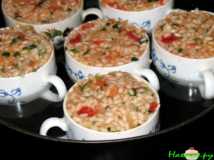 Рисовые тимбали с моцареллой (Sformatini di riso alla mozzarella)