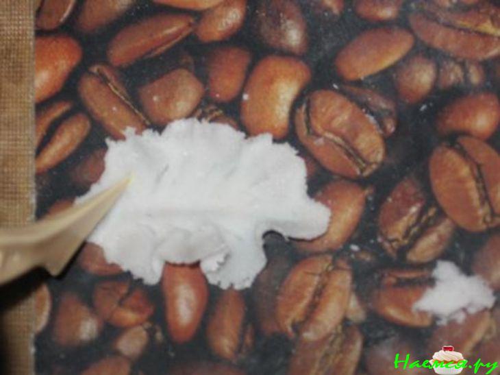 Лепесточки и оборочки (Украшаем торт)