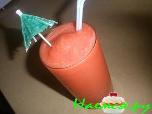 Жара придет, вы меня еще вспомните! Клубничный смузи  