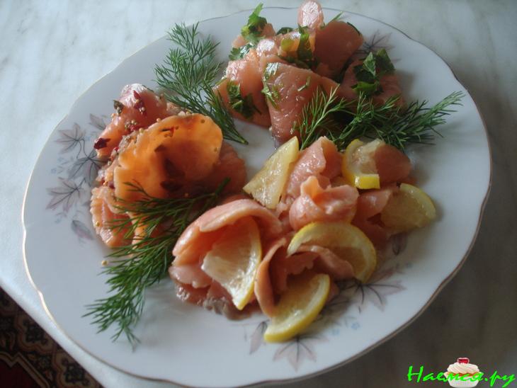 Подача красной рыбки домашнего посола Подача красной рыбки домашнего посола