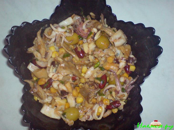 Салат "Огородно-морской коктейль" Салат "Огородно-морской коктейль"