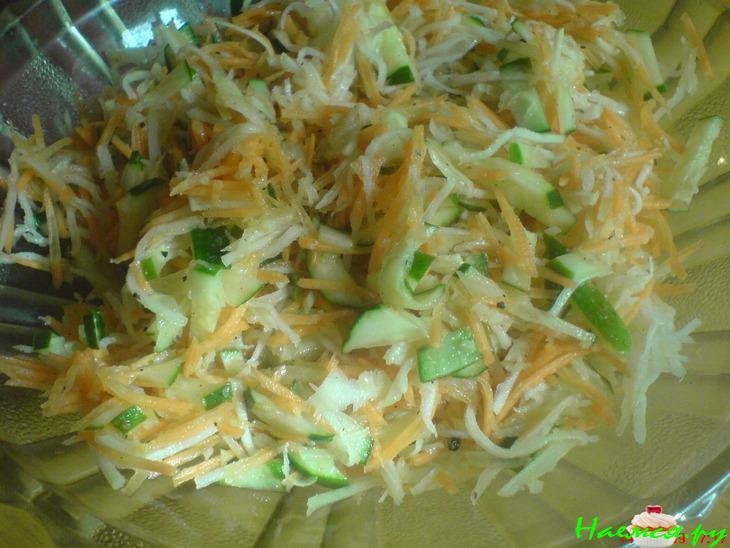 Салат из кольраби