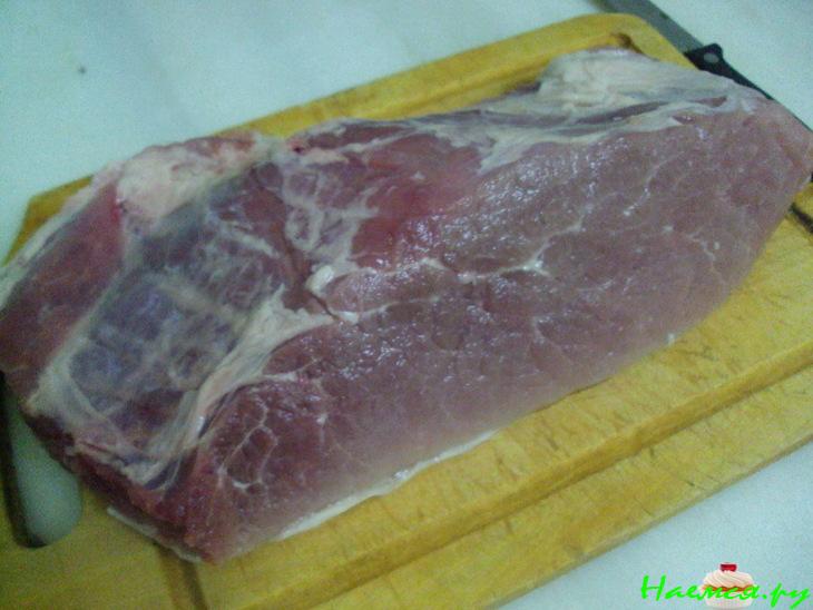 Свинина с черносливом в красном вине