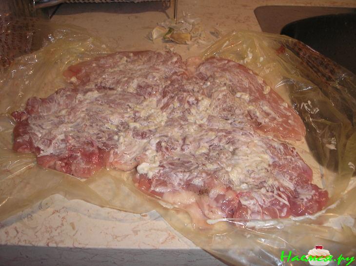 Куриный рулет, запеченный в фольге