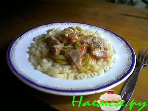 Свинина с овощами ароматная