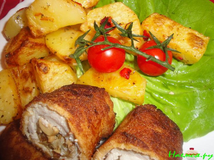 Мясные рулеты с начинкой - рецепт выходного дня