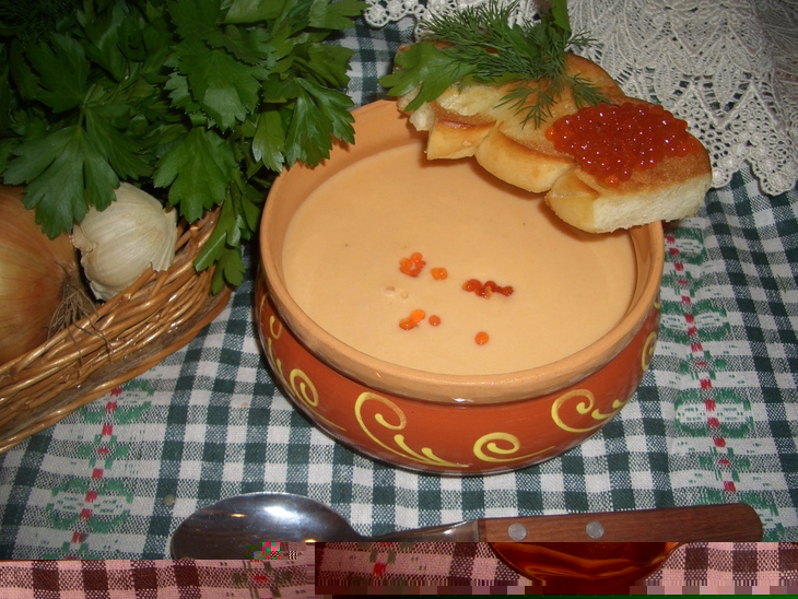 Крем-суп с копченным лососем по-фински