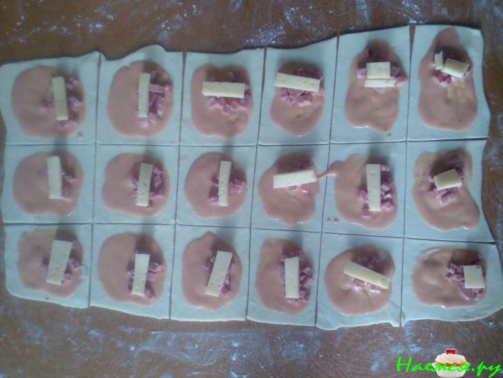 Слойки "А-ля пицца"