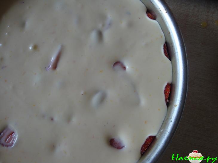 Торт с клубникой и белым шоколадом. Нежный Торт с клубникой и белым шоколадом. Нежный