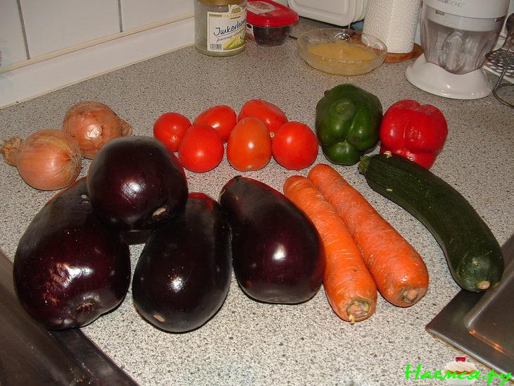 Баклажанное рагу или икра из баклажан