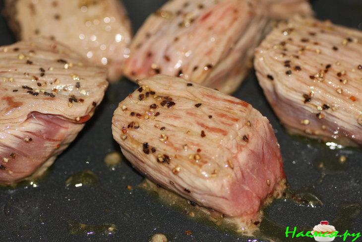 Борщъ изъ печеной свеклы съ виномъ