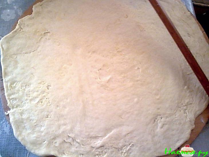 Слойка с яблоками и орешками