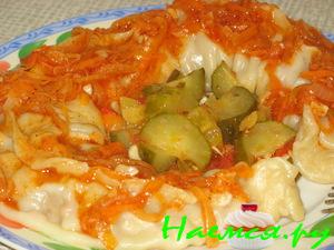 «Ленивые манты» в томатно-овощной заливке