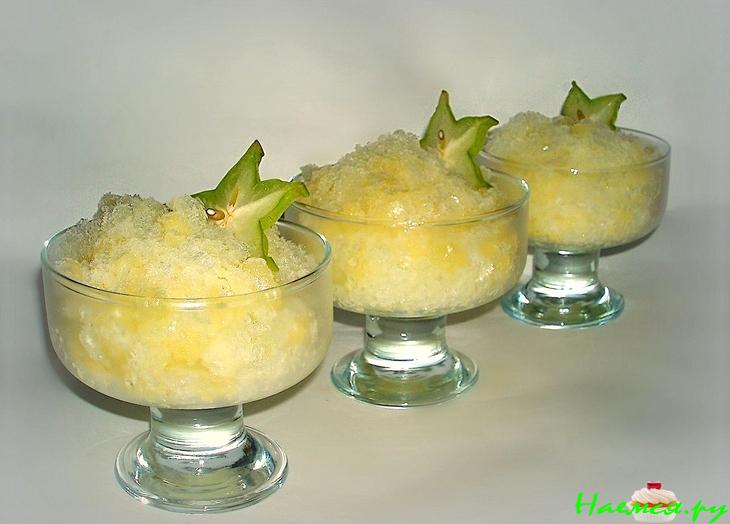 Гранита с шампанским и ананасом