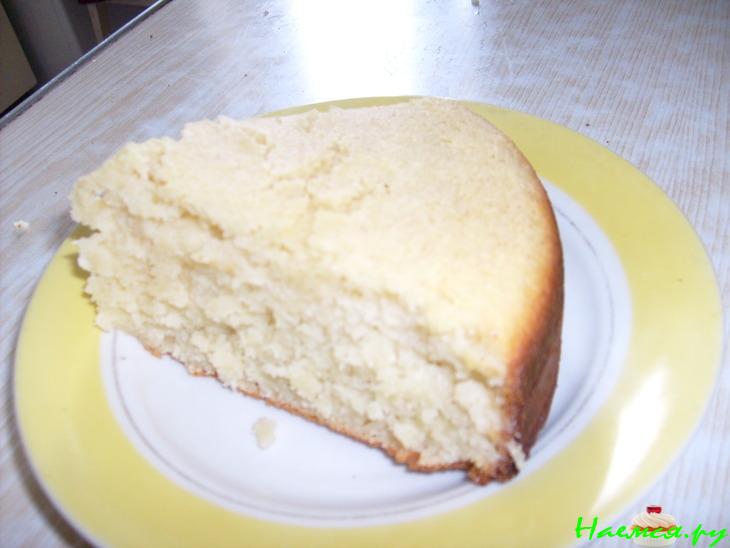 Простой манник с яблоками