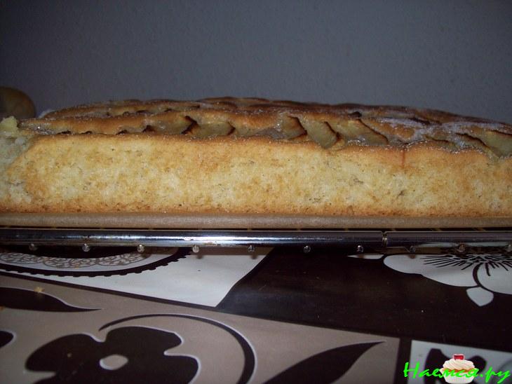 Пирог с яблоками быстрый