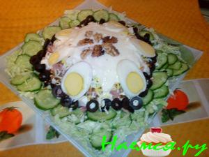 Салат овощной "Фантазия" в йогуртовом соусе