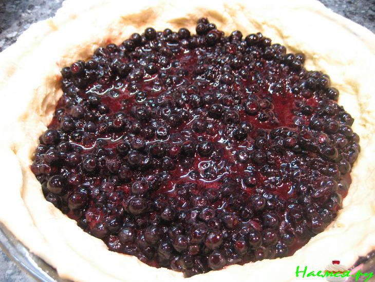 Пирог с черникой