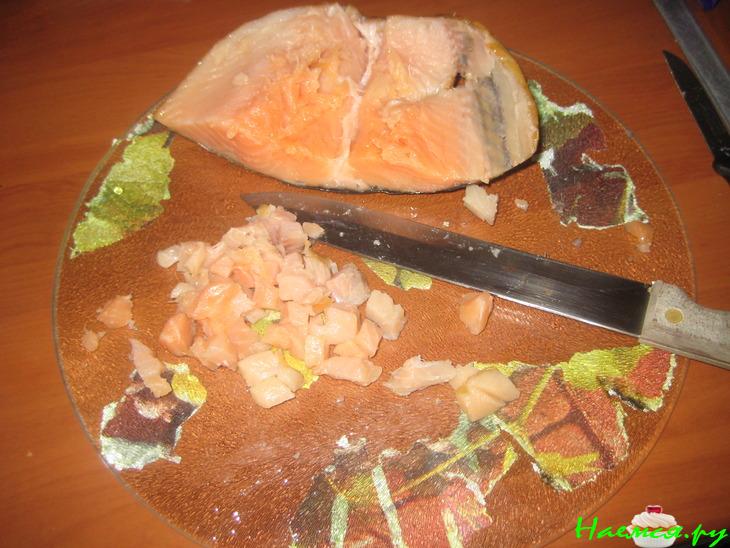 Салат под белое вино "Руккола с рыбой и нектарином"