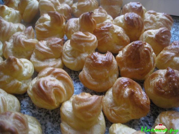 Пирожные "Профитроли" (один из вариантов) Пирожные "Профитроли" (один из вариантов)