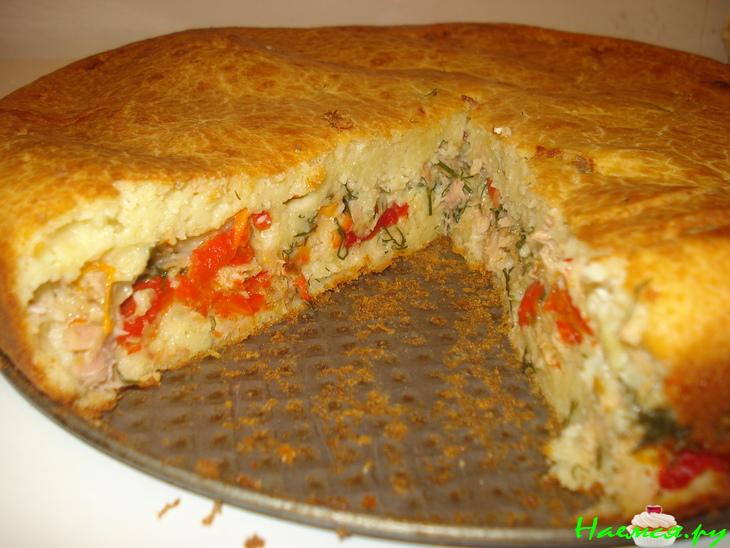 Пирог с тунцом и паприкой